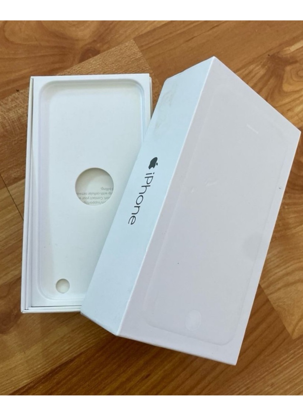 Apple iPhone White Retail Box with Retail Labeling